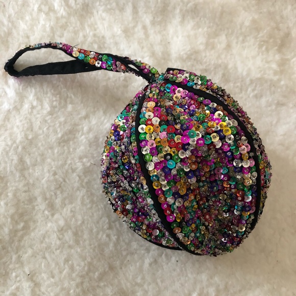 Far Away Handbag - Picture 2 of 5